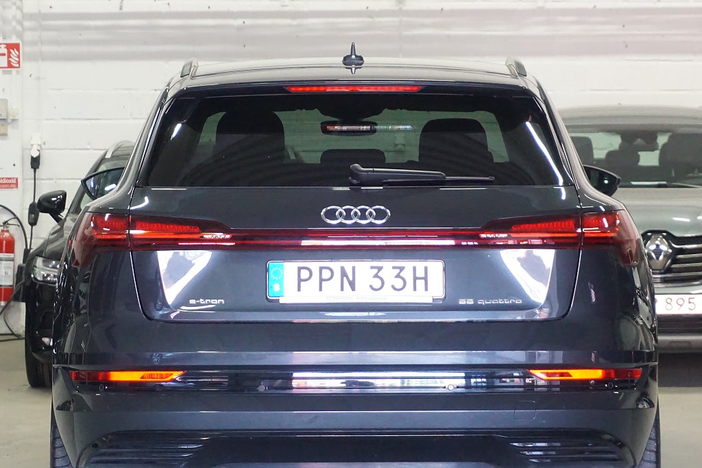 Audi E-Tron 2021 - miniatyr 9