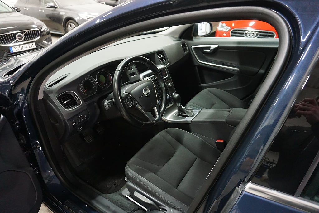 Volvo V60 2013 - miniatyr 11