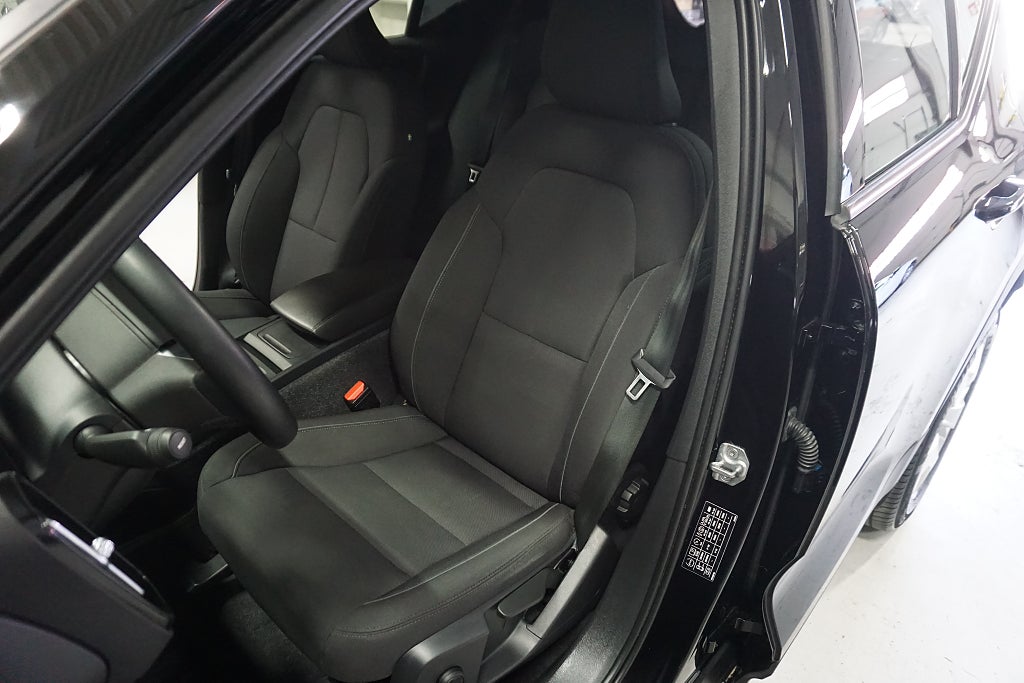 Volvo XC40 2022 - miniatyr 19