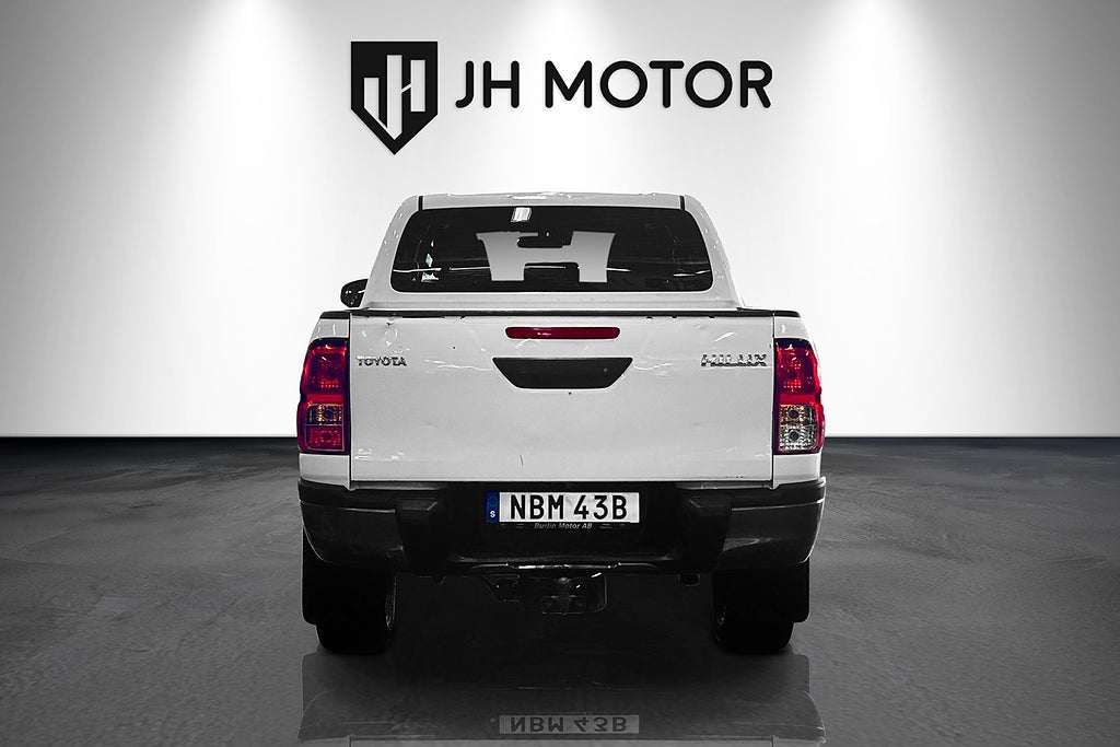 Toyota HiLux 2020 - miniatyr 6