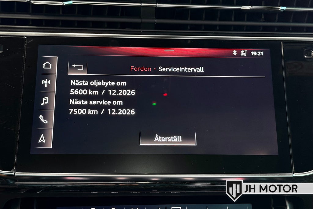 Audi Q8 2019 - miniatyr 24