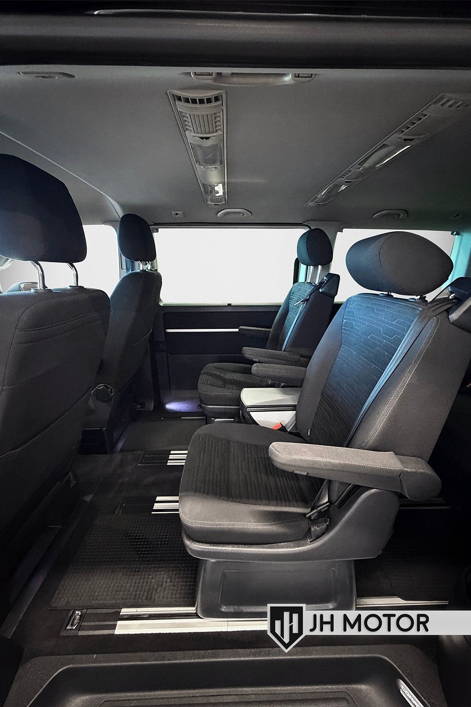 Volkswagen Multivan 2021 - miniatyr 15