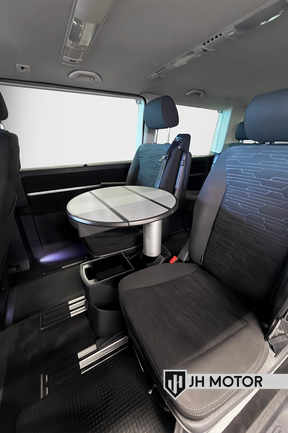 Volkswagen Multivan 2021 - miniatyr 16