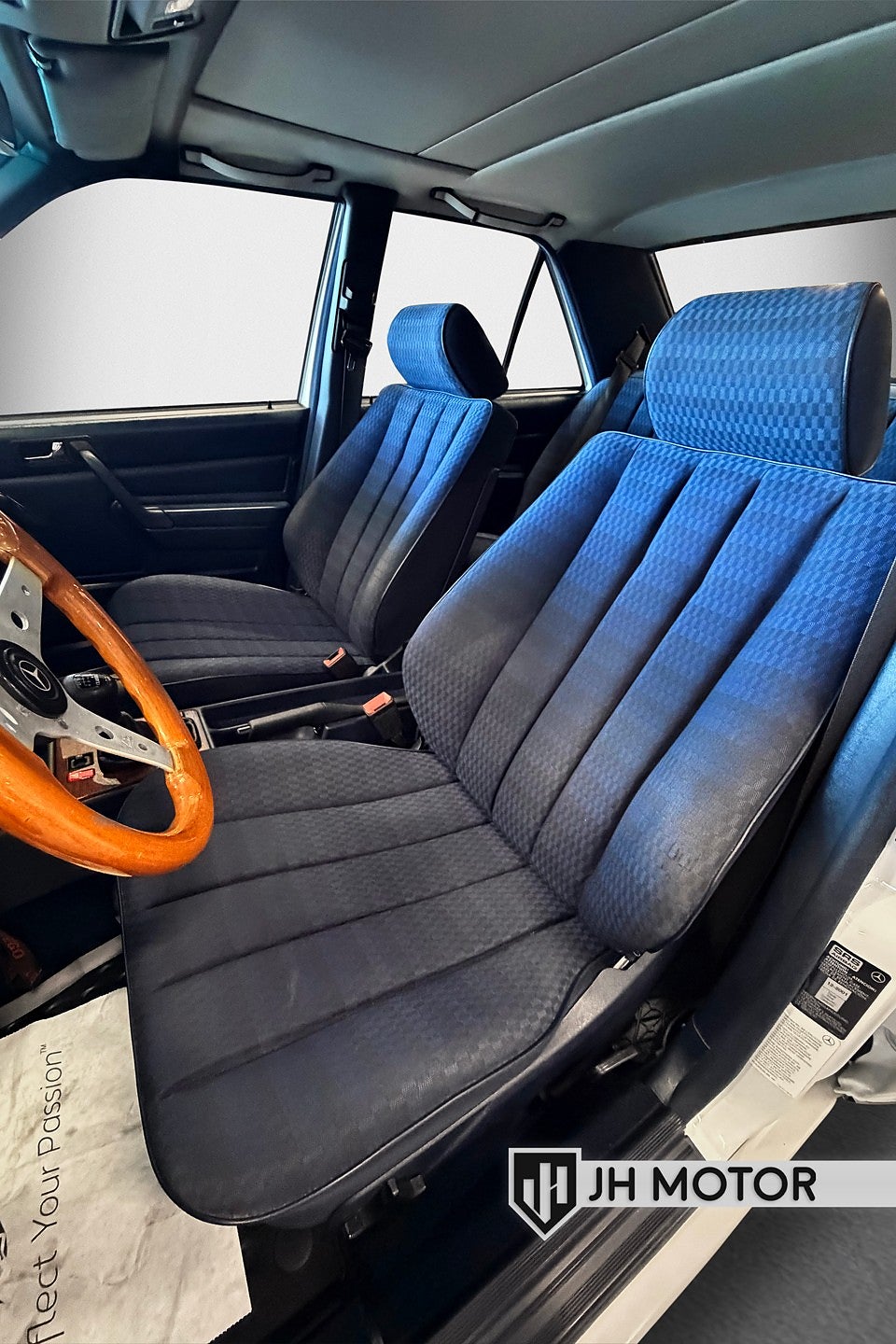 Mercedes-Benz 190 E 1992 - miniatyr 14