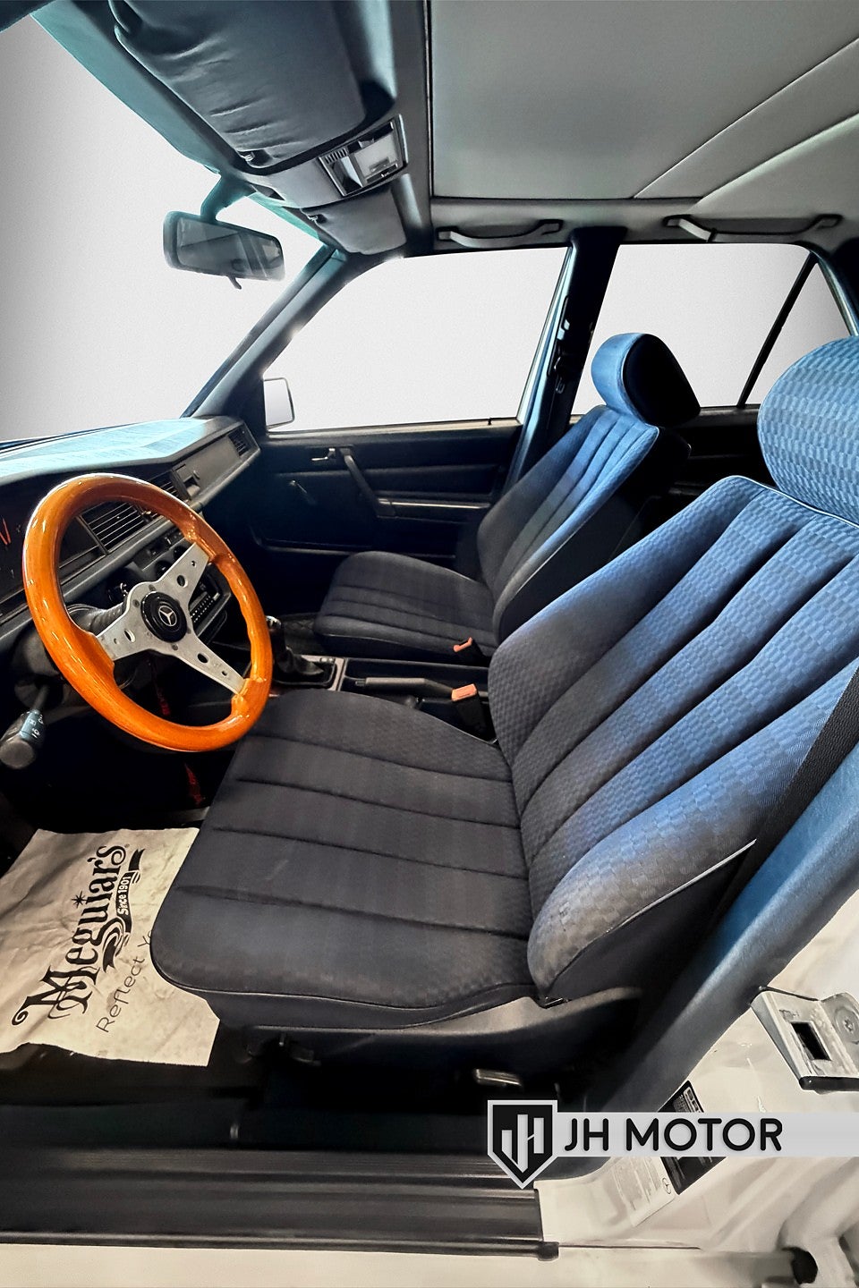 Mercedes-Benz 190 E 1992 - miniatyr 15
