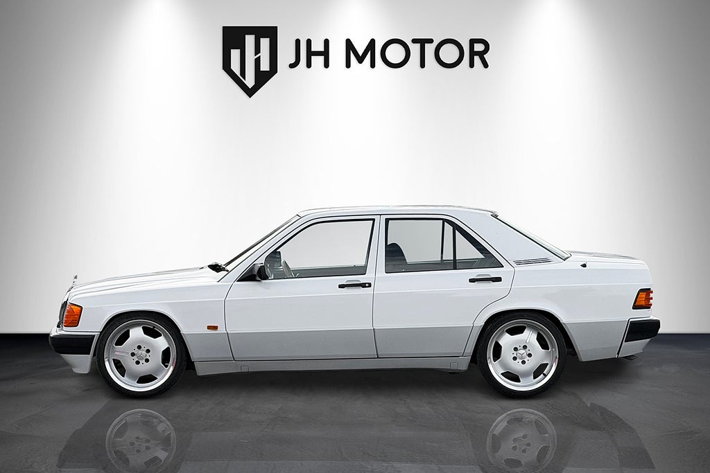 Mercedes-Benz 190 E 1992 - miniatyr 3