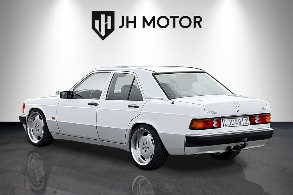 Mercedes-Benz 190 E 1992 - miniatyr 4