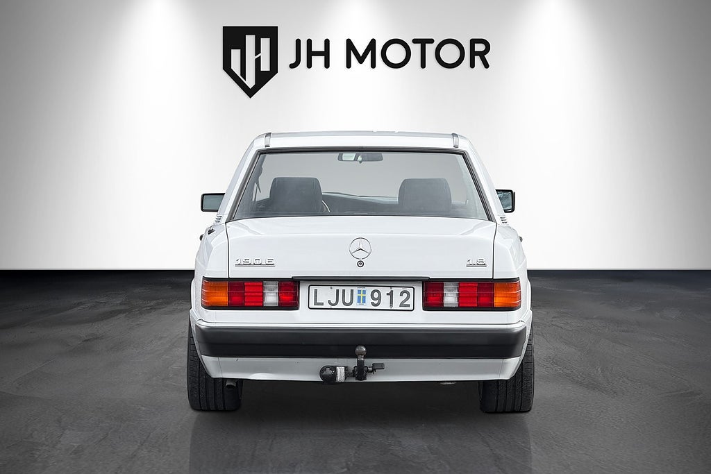 Mercedes-Benz 190 E 1992 - miniatyr 5