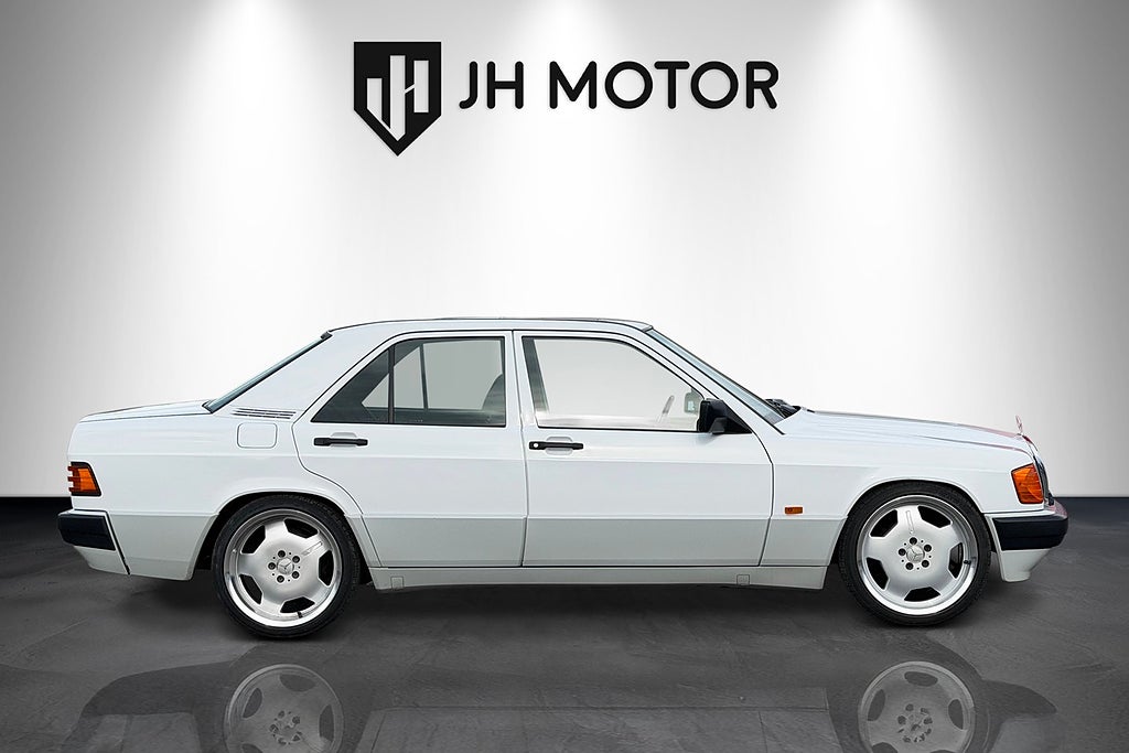 Mercedes-Benz 190 E 1992 - miniatyr 7