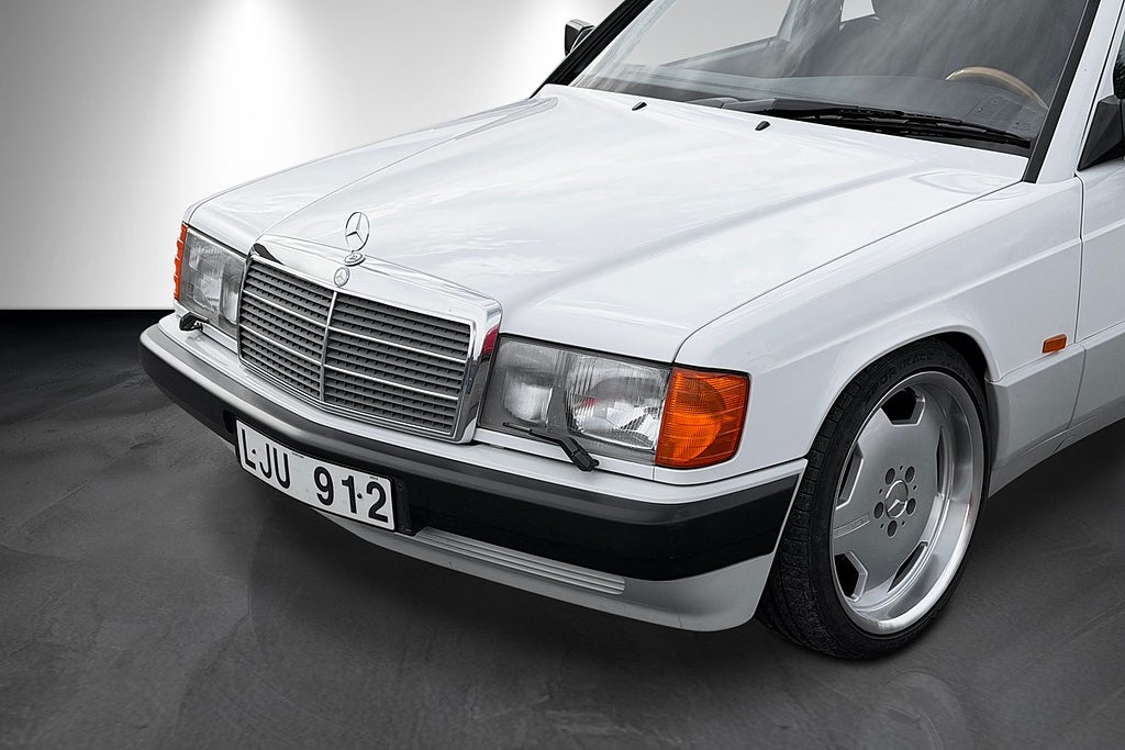 Mercedes-Benz 190 E 1992 - miniatyr 10
