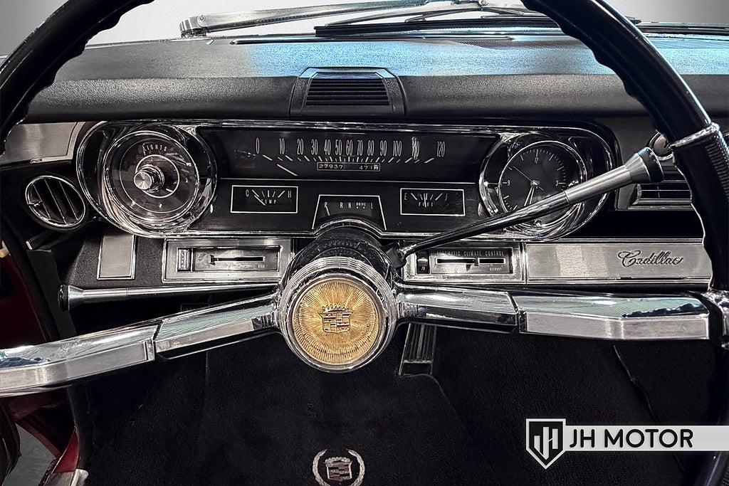Cadillac Convertible 1965 - miniatyr 24