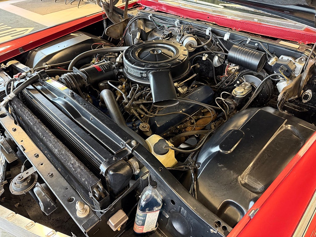 Cadillac Convertible 1965 - miniatyr 26