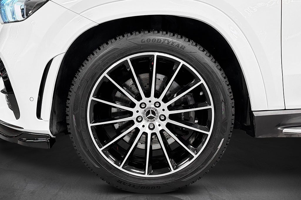 Mercedes-Benz GLE 2022 - miniatyr 13