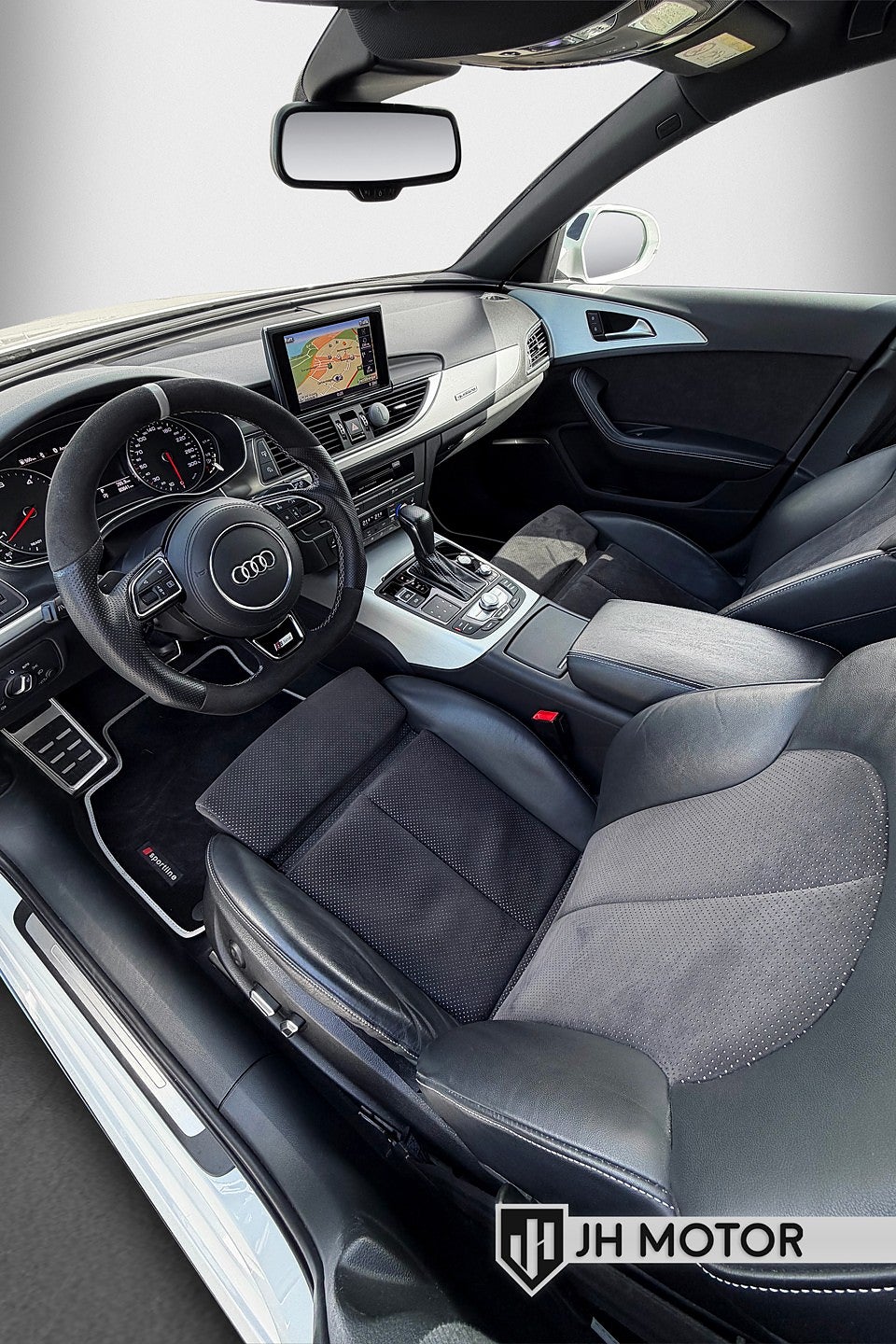Audi A6 2018 - miniatyr 16