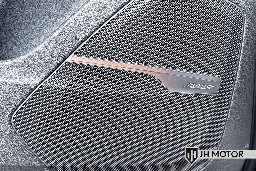 Audi Q7 2016 - miniatyr 24