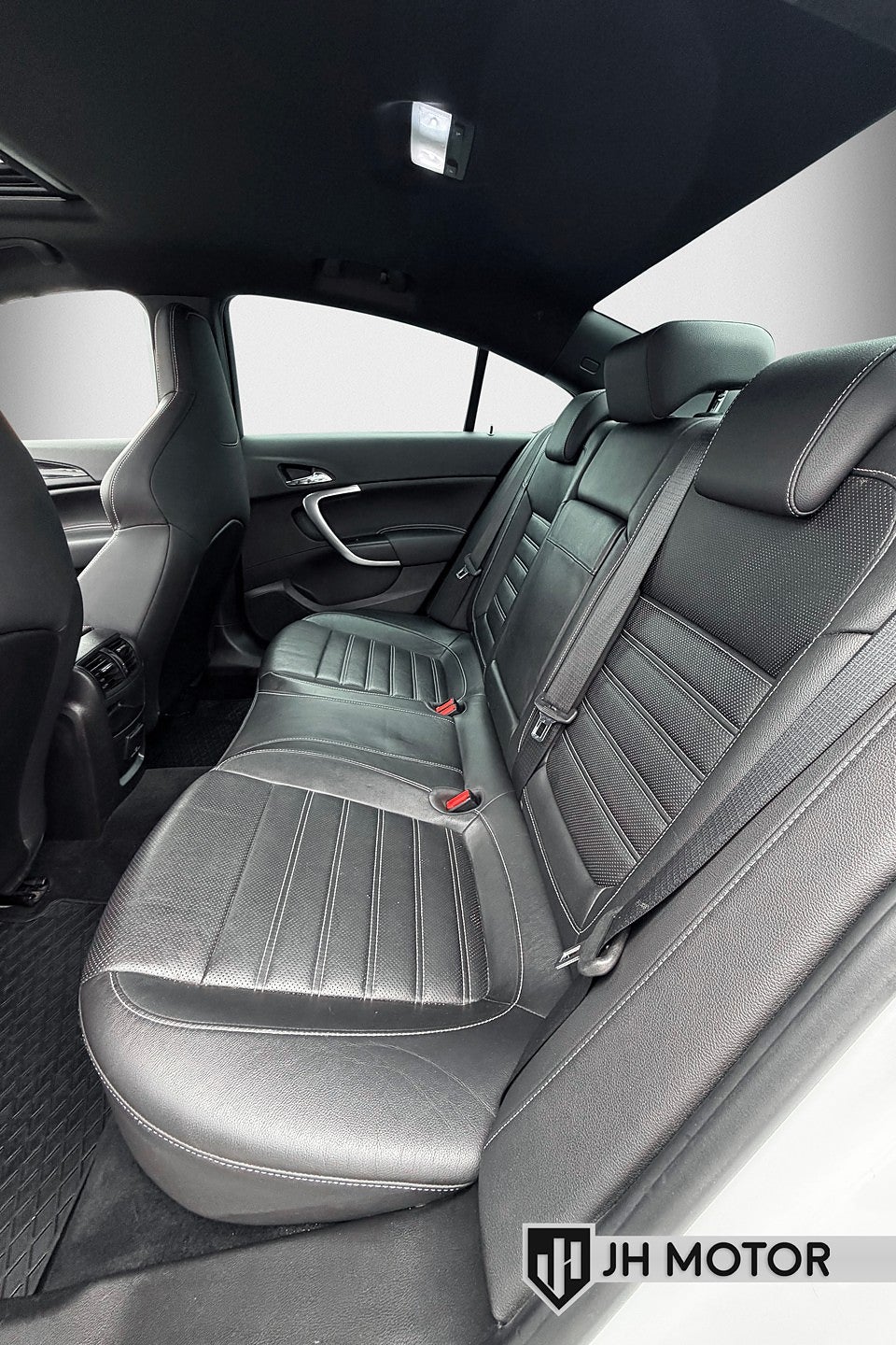 Opel Insignia 2011 - miniatyr 15