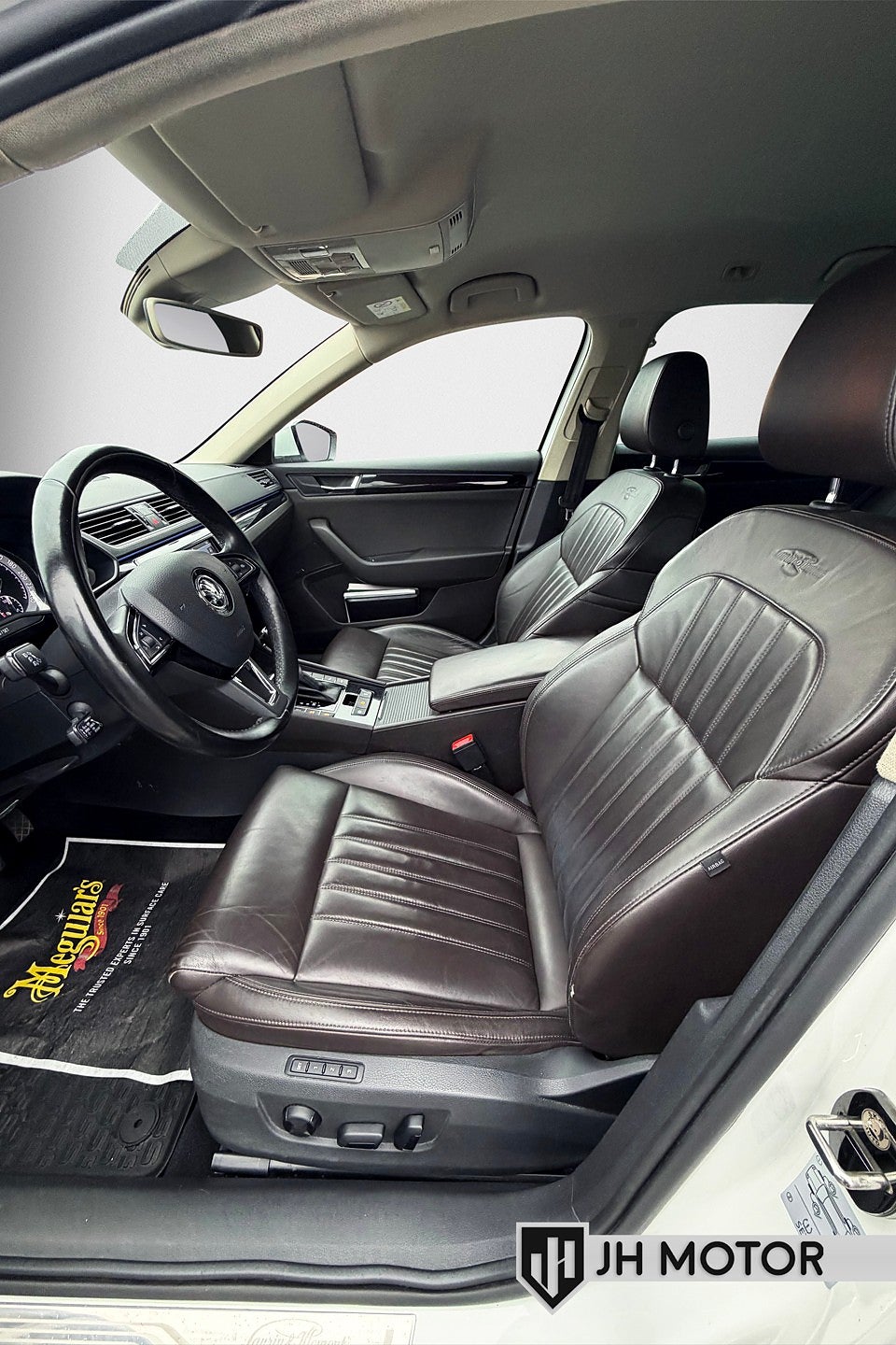 Skoda Superb 2016 - miniatyr 12