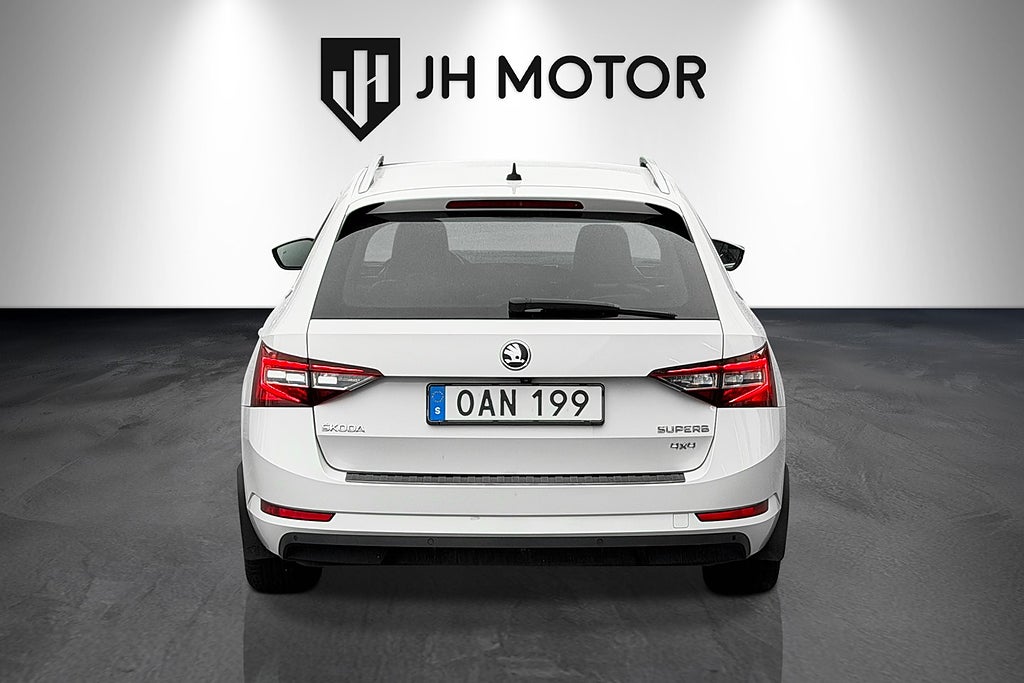 Skoda Superb 2016 - miniatyr 5