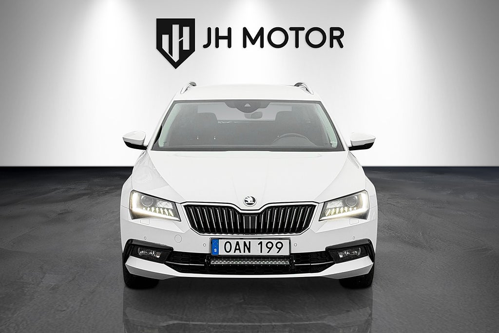 Skoda Superb 2016 - miniatyr 9