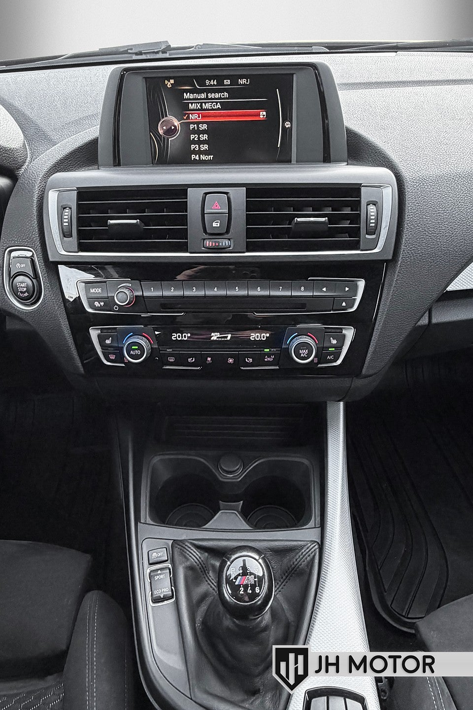 BMW 118d 2017 - miniatyr 16