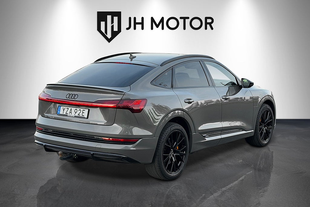 Audi E-Tron 2022 - miniatyr 6