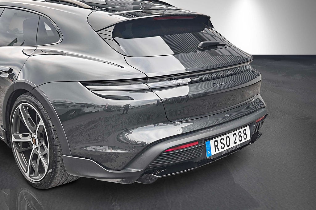 Porsche Taycan 2022 - miniatyr 5