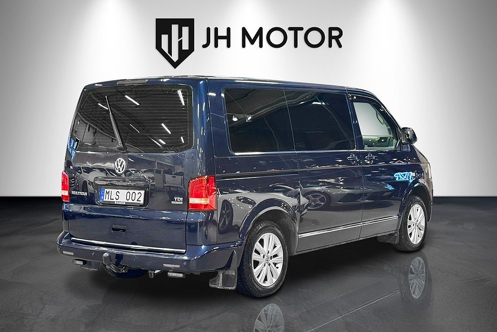 Volkswagen Multivan 2012 - miniatyr 6
