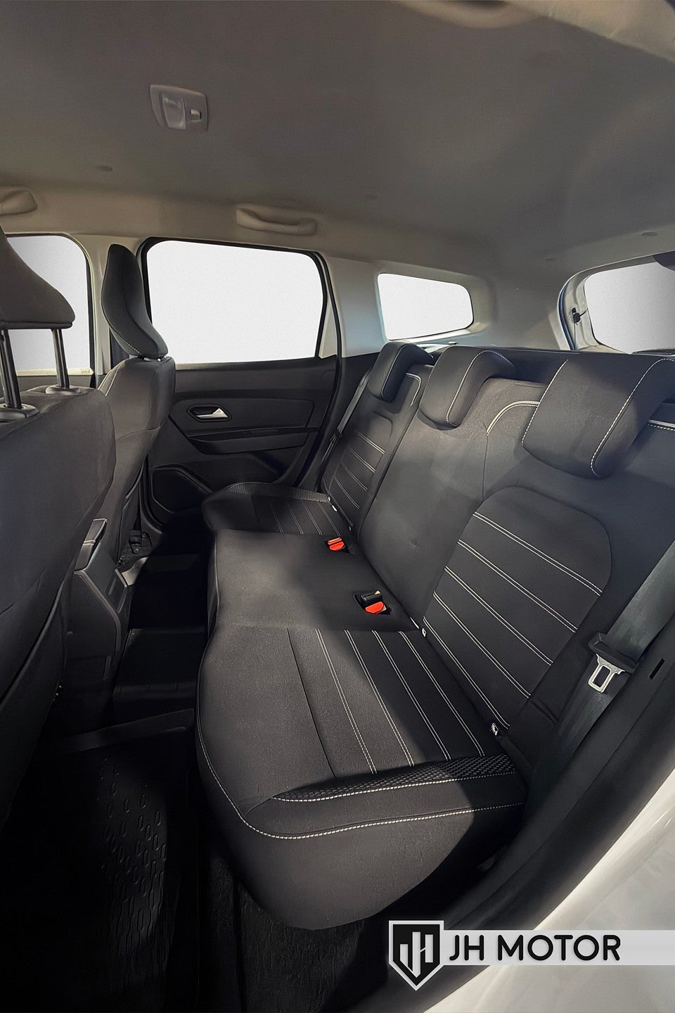 Dacia Duster 2023 - miniatyr 14