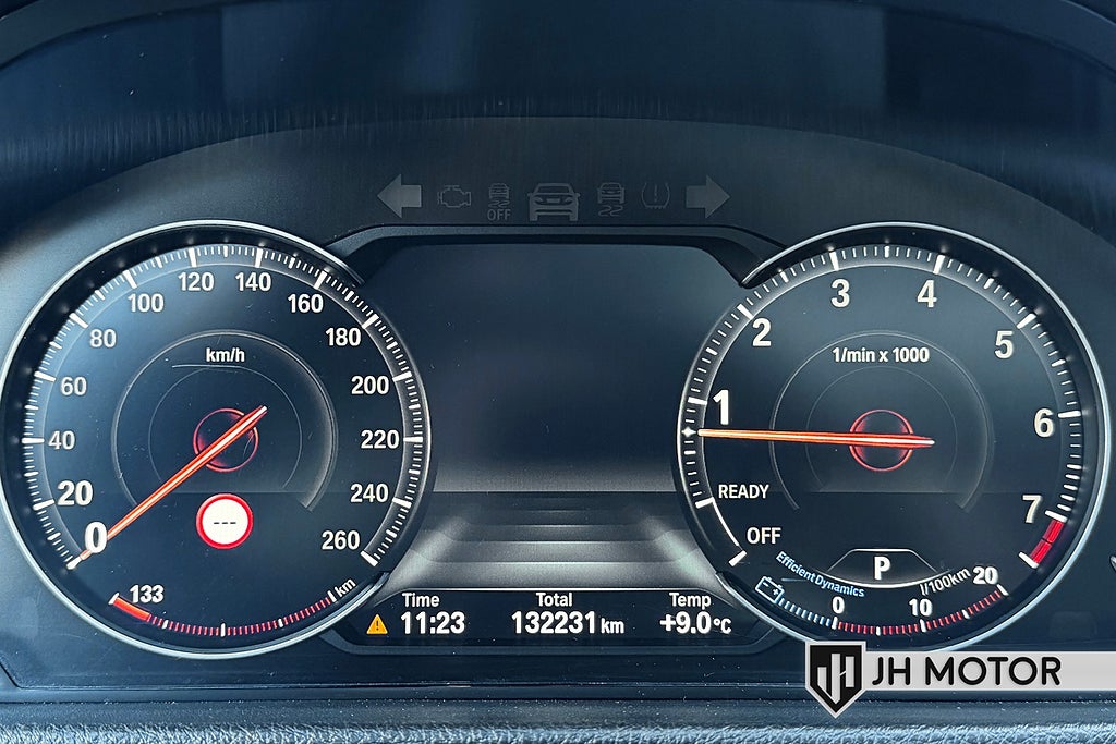 BMW 330i 2019 - miniatyr 23