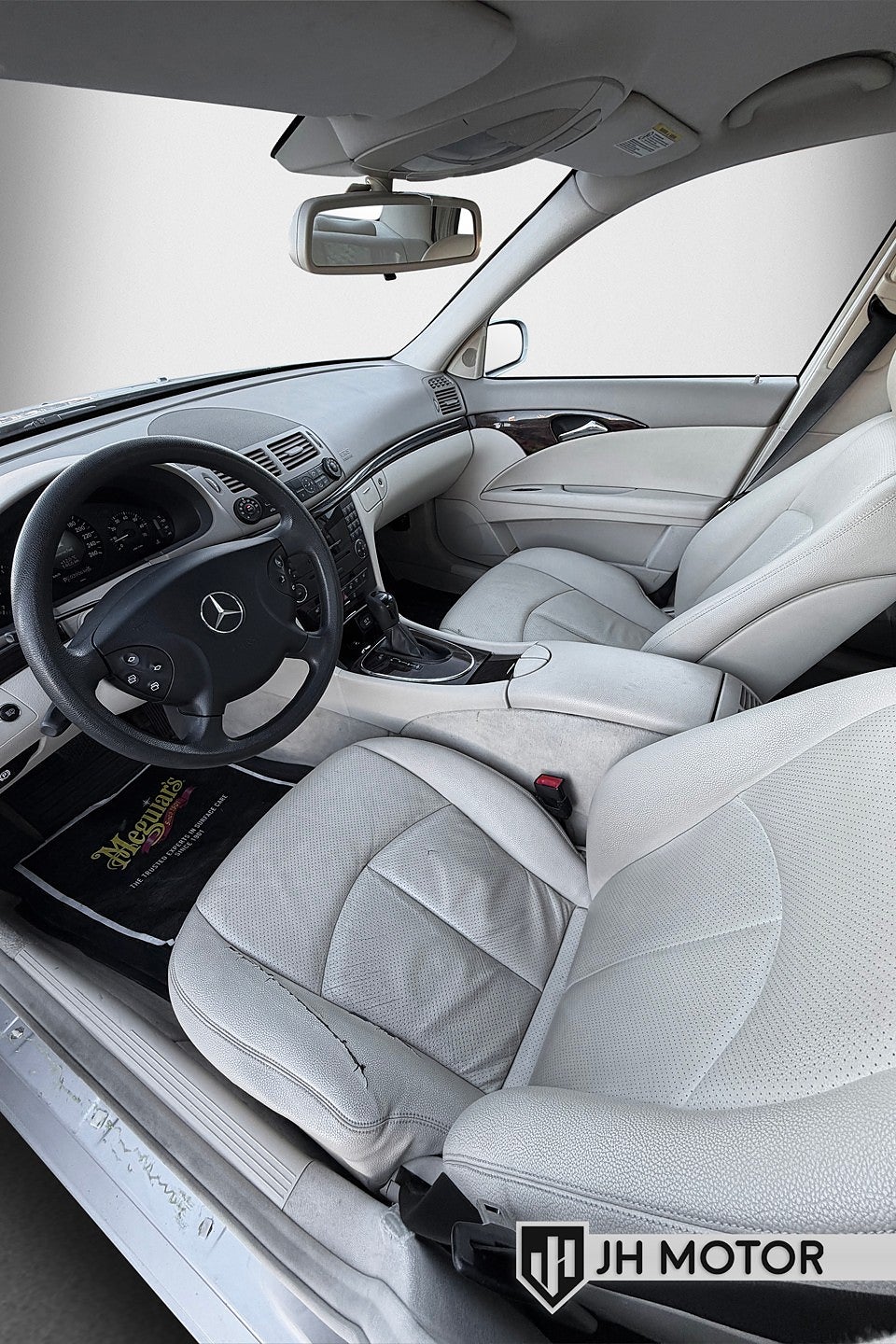 Mercedes-Benz E 2005 - miniatyr 14