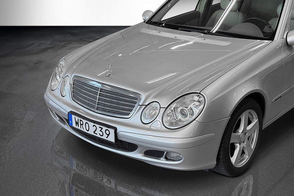 Mercedes-Benz E 2005 - miniatyr 10