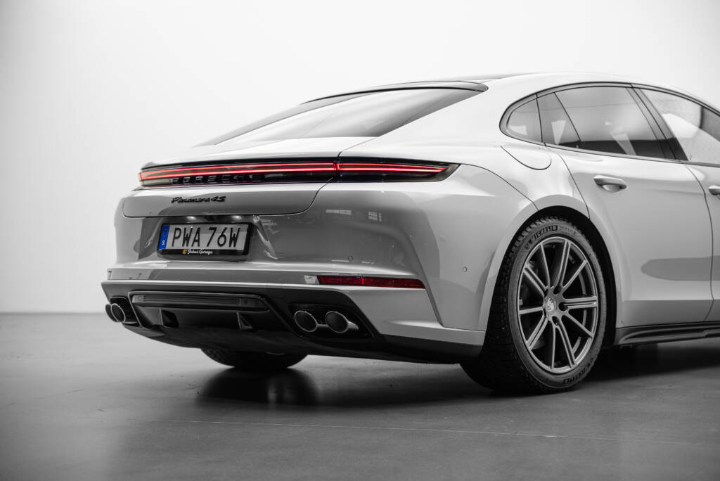 Porsche Panamera 4S E-Hybrid - miniatyr 8