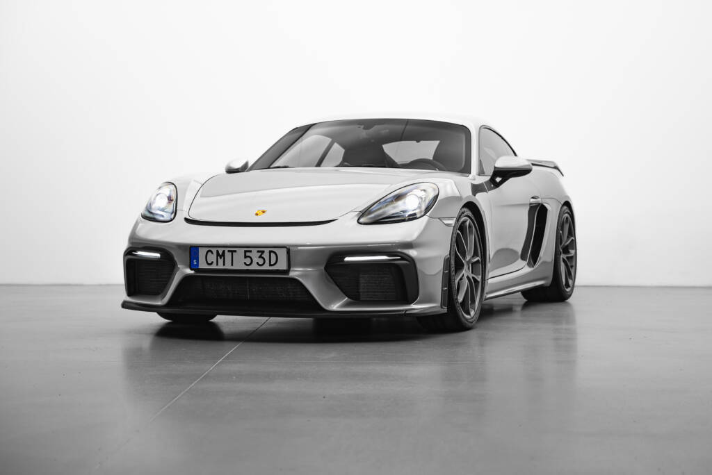 Porsche Cayman 718 GT4