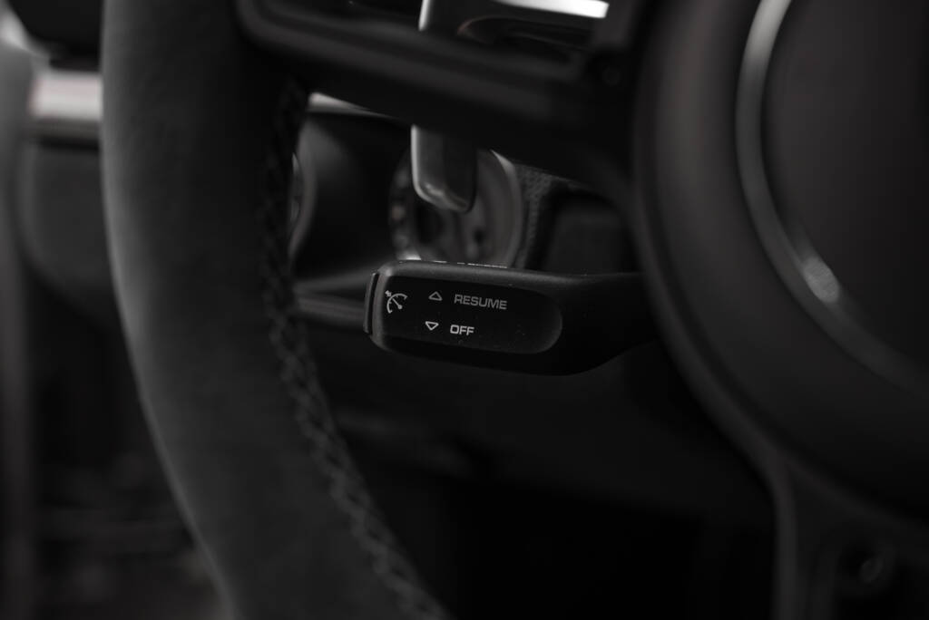 Porsche Cayman 718 GT4 - miniatyr 16