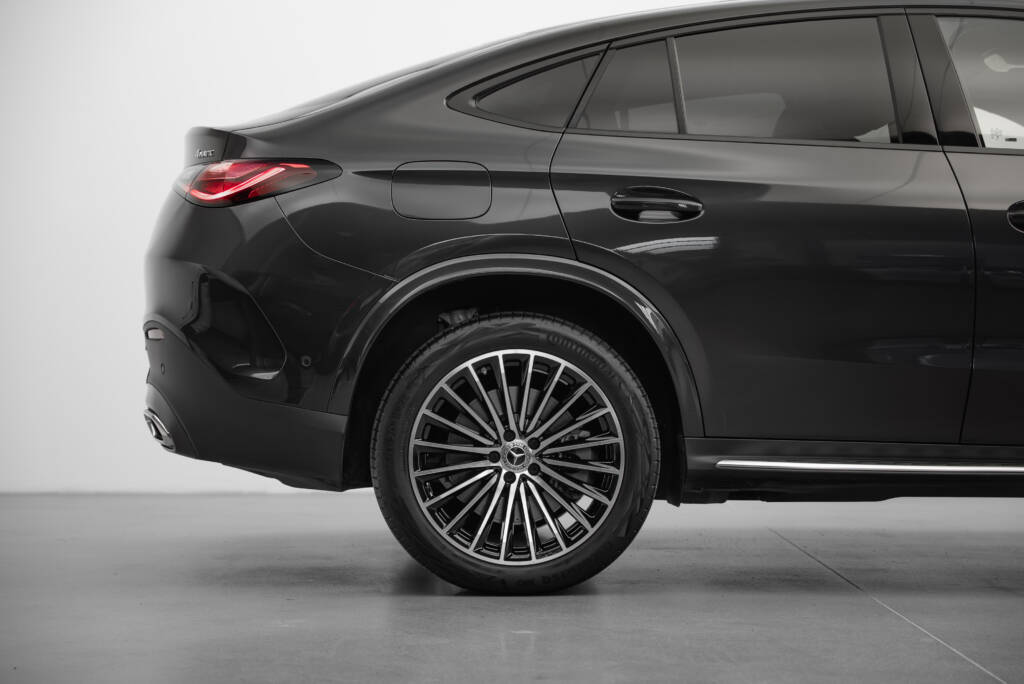 Mercedes GLC 300 de Coupé - miniatyr 16