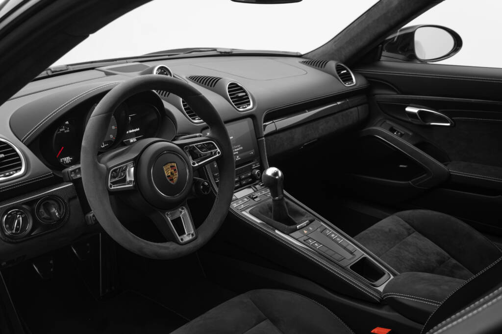 Porsche Cayman GTS 4.0 - miniatyr 30