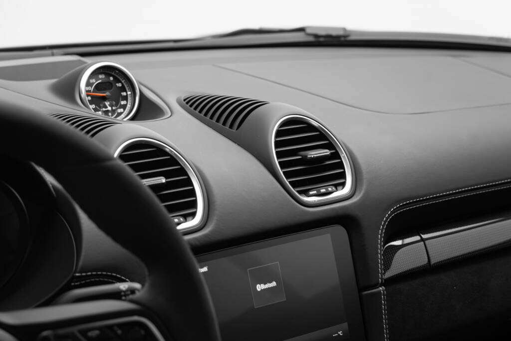 Porsche Cayman GTS 4.0 - miniatyr 35
