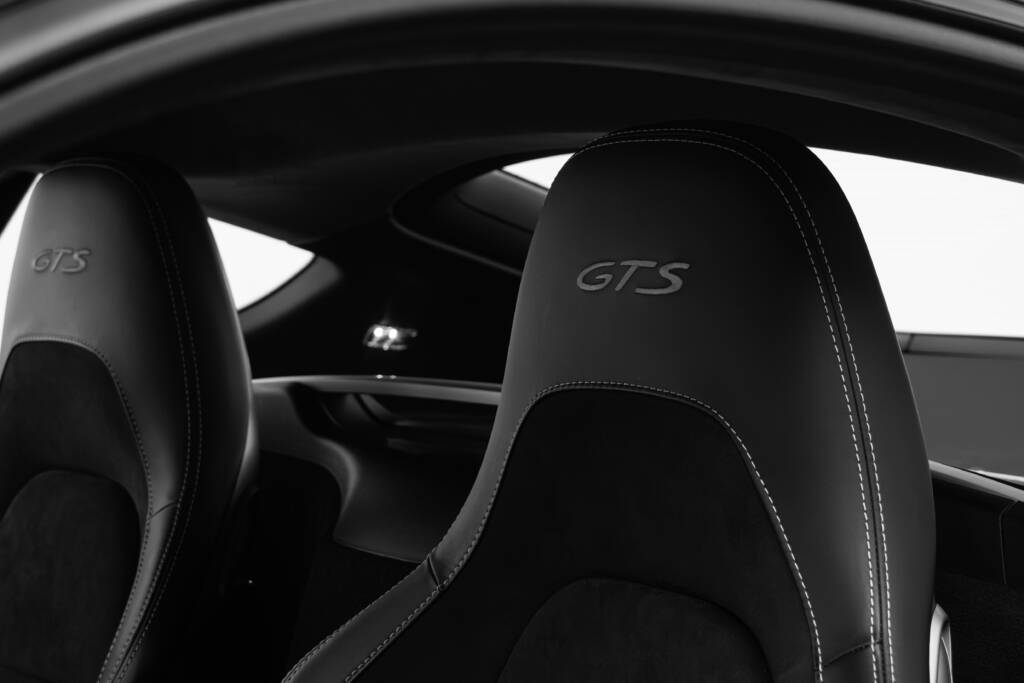 Porsche Cayman GTS 4.0 - miniatyr 37