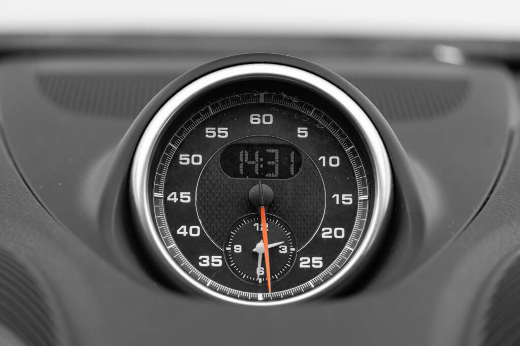 Porsche Cayman 718 GTS - miniatyr 14
