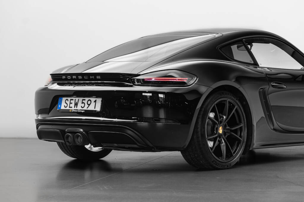 Porsche Cayman 718 GTS - miniatyr 22