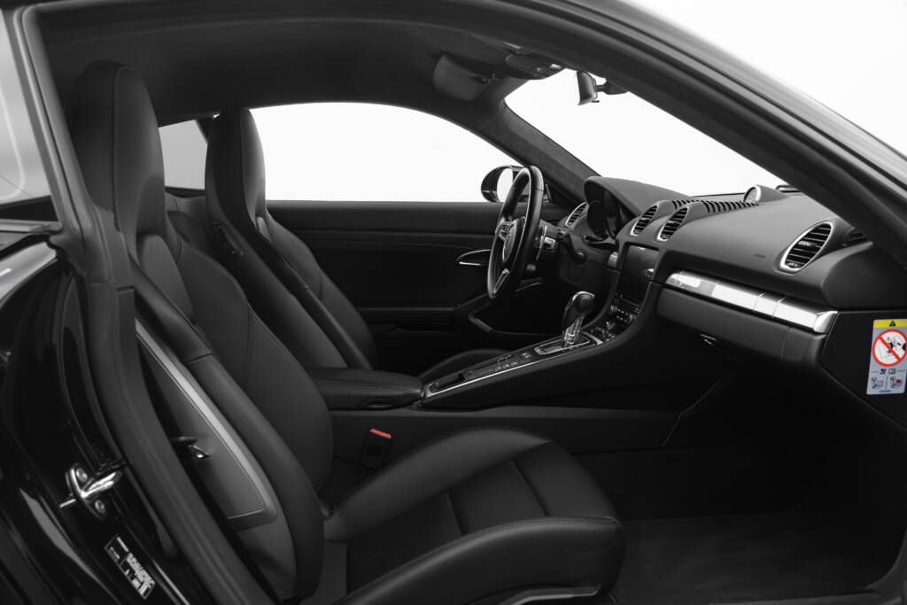 Porsche Cayman 718 GTS - miniatyr 23