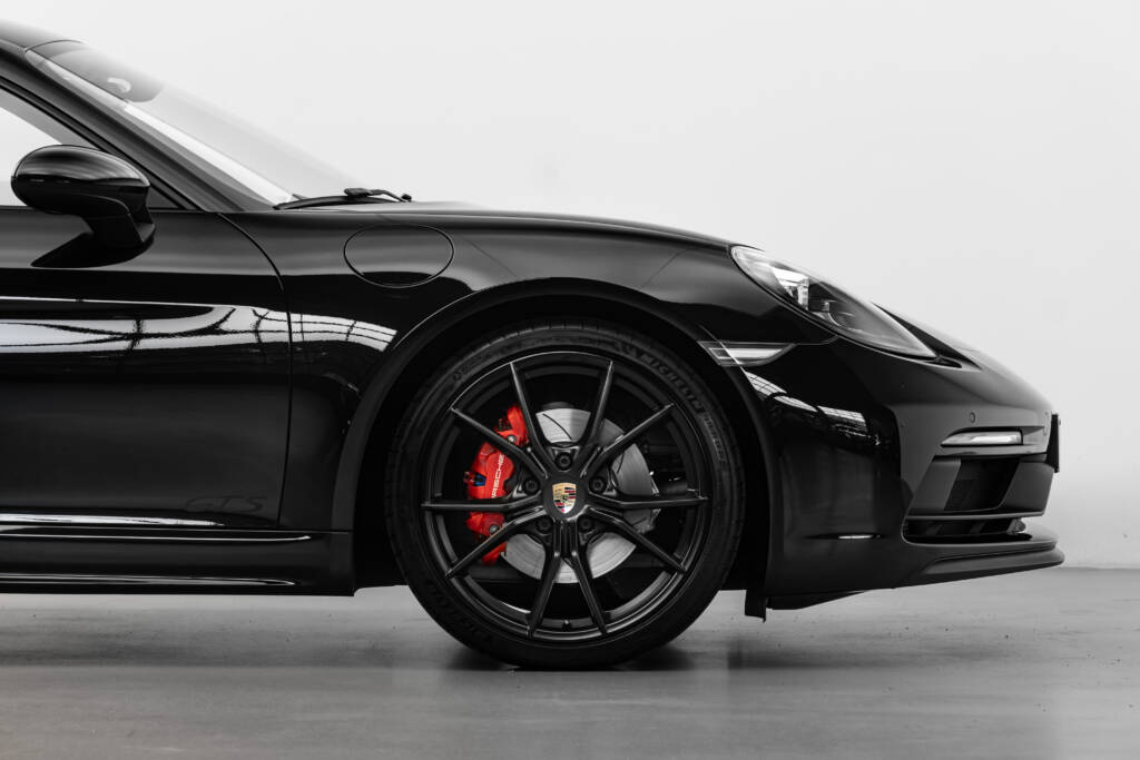 Porsche Cayman 718 GTS - miniatyr 7