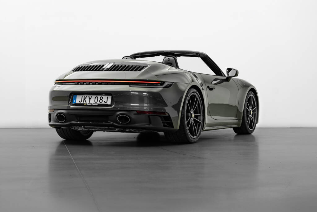 Porsche 911 Carrera GTS Cab - miniatyr 4