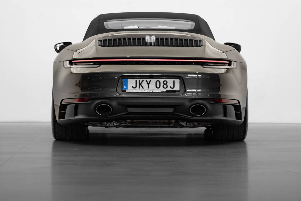 Porsche 911 Carrera GTS Cab - miniatyr 7