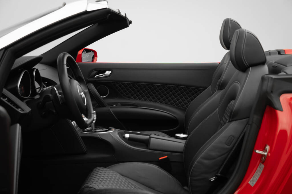 Audi R8 V10 Spyder - miniatyr 13