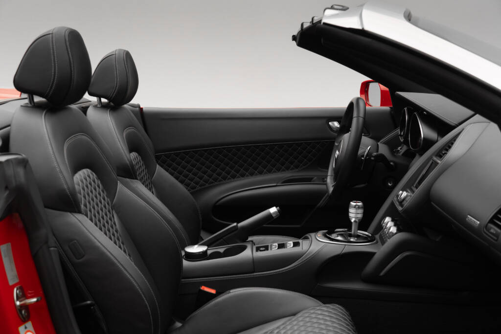 Audi R8 V10 Spyder - miniatyr 35