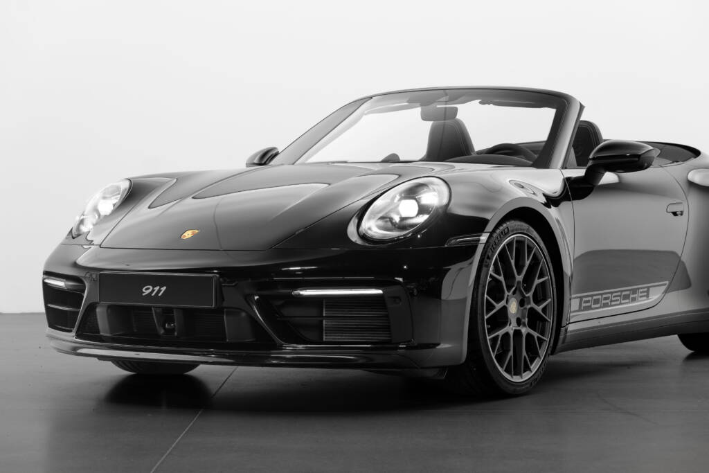 Porsche 911 Carrera 4S Cab - miniatyr 29