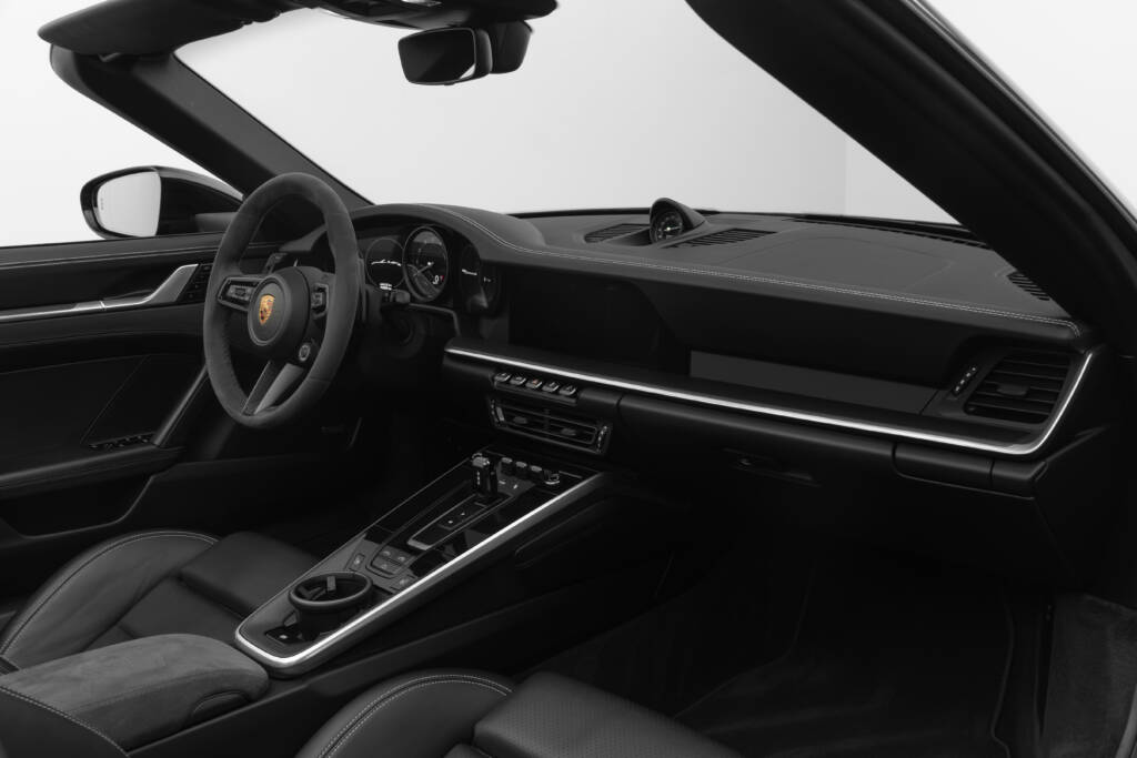 Porsche 911 Carrera 4S Cab - miniatyr 36