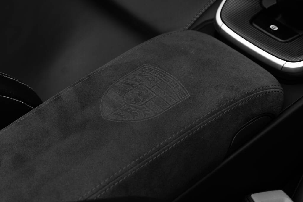 Porsche 911 Carrera 4S Cab - miniatyr 43