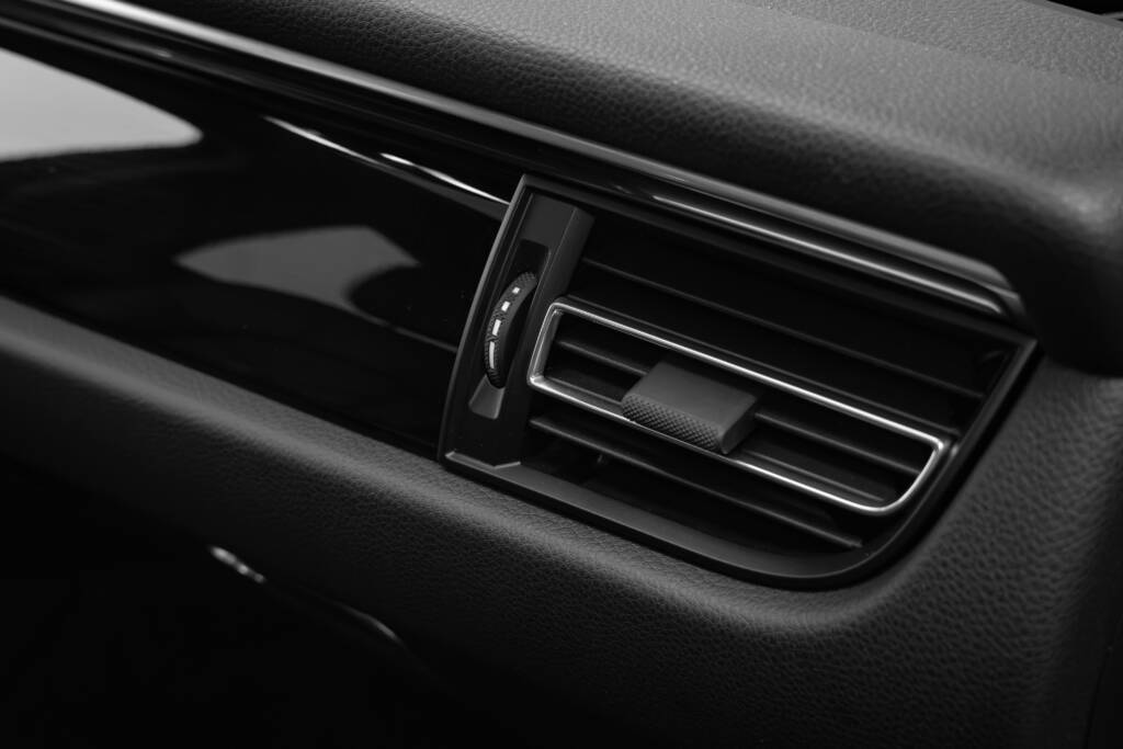 Porsche Macan S - miniatyr 31